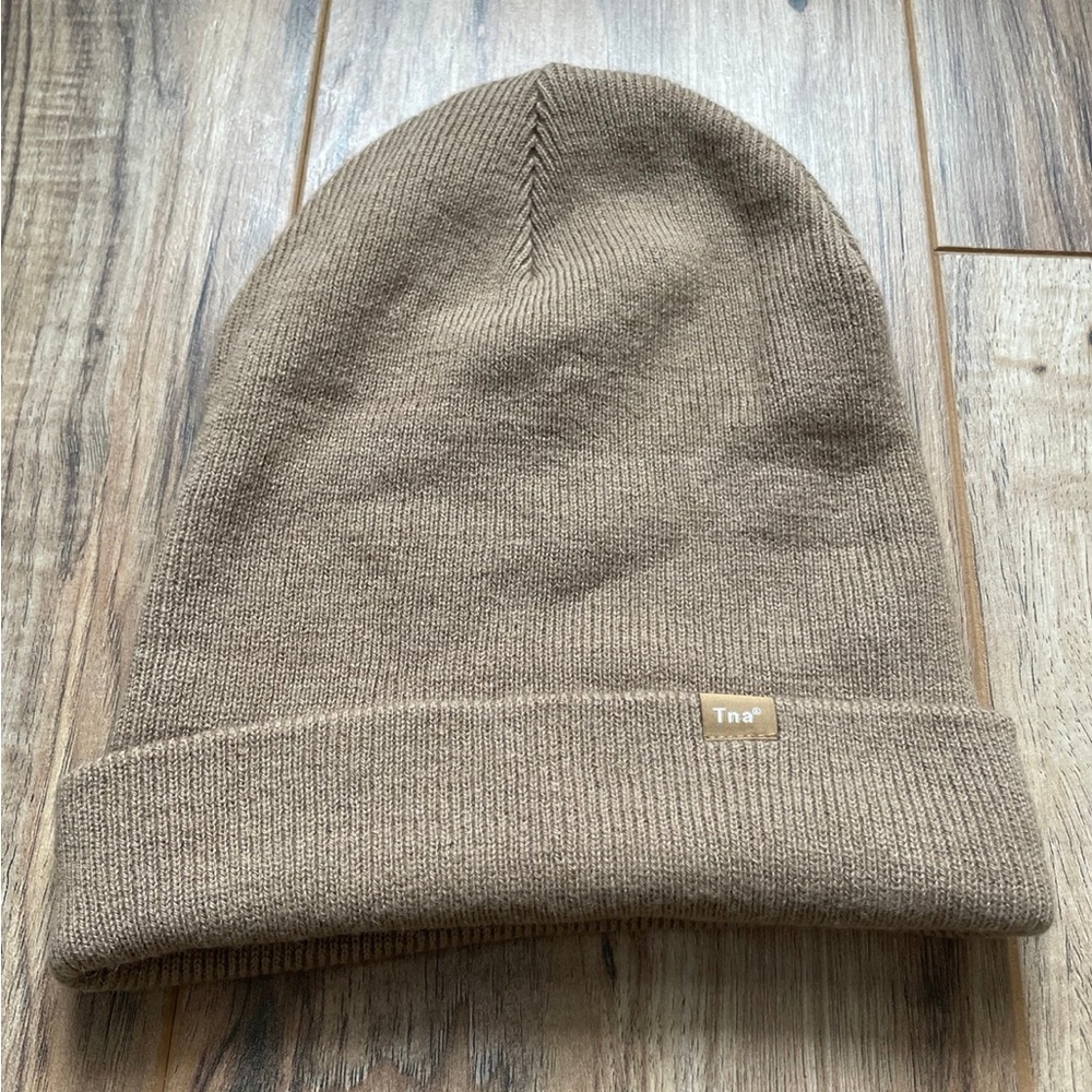 Aritzia TNA Tan Beige Beanie - NWOT